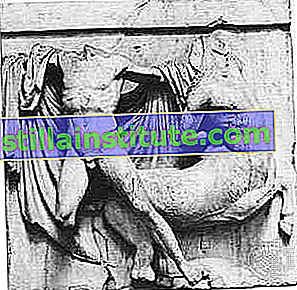 Лапит се бие с кентавър;  детайл на метопа от Партенона в Атина;  един от Елгинските мрамори в Британския музей