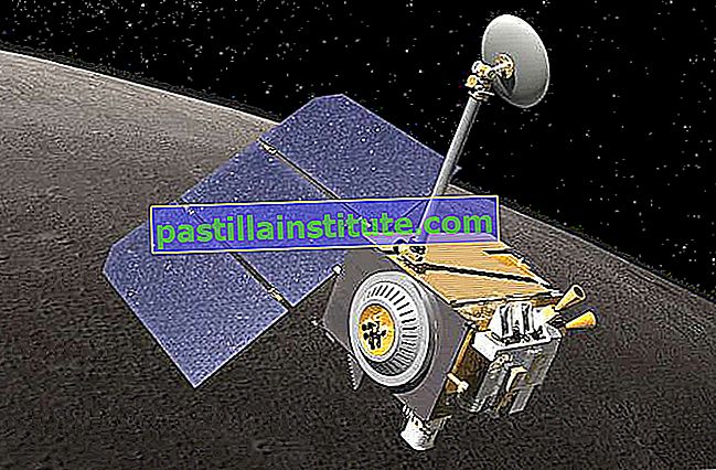 Місячний розвідувальний орбітальний апарат