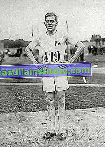 Харолд Абрахамс, който спечели 100-метровата дистанция на Олимпийските игри през 1924 г. в Париж.